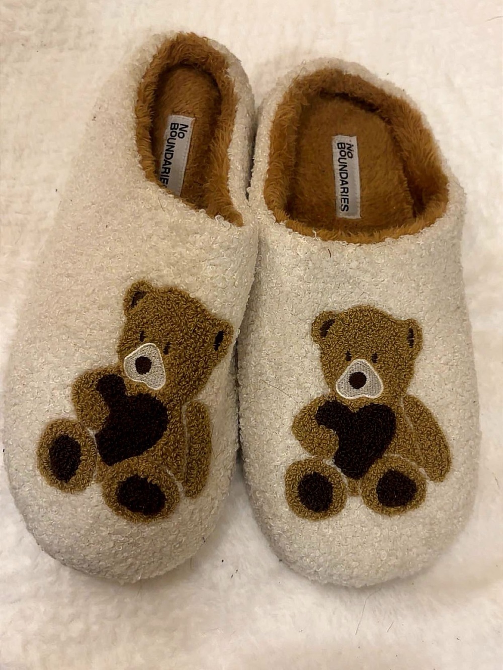 No Boundaries Cream Teddy Bear Slip-On Footies